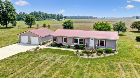 10754 Ashburn Rd, Wapakoneta, OH 45895