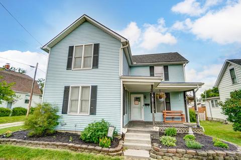 607 Middle St, Wapakoneta, OH 45895