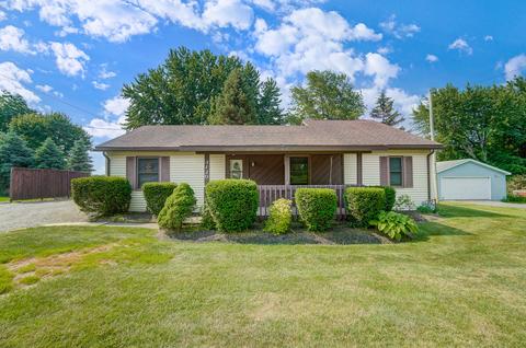 3120 Ada Rd, Lima, OH 45801