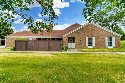 2405 Rona Village Blvd, Fairborn, OH 45324