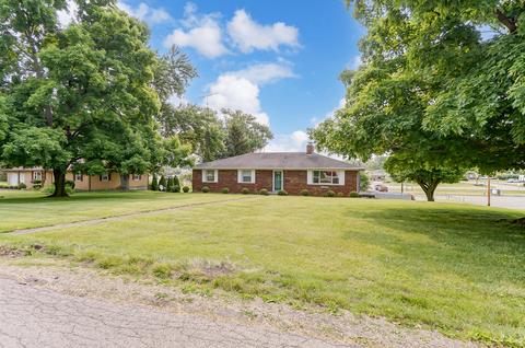 1208 Holly Dr, Springfield, OH 45504 photo 5