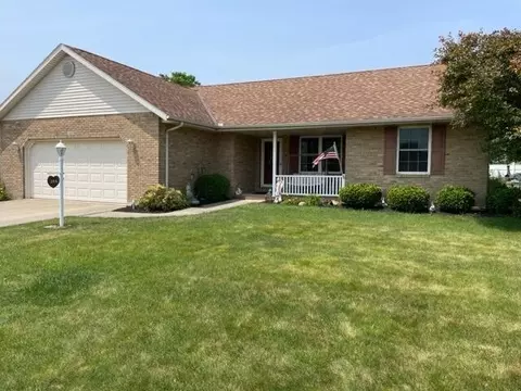 208 Emerald Cir, Anna, OH 45302