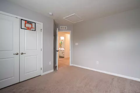 179 Chapel Dr E, Troy, OH 45373 photo 36