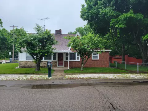 50 Dartmouth Rd, Springfield, OH 45504