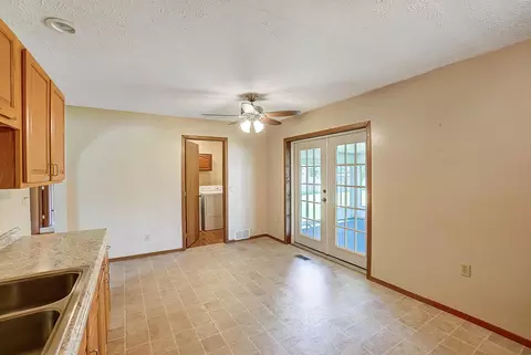 213 West Dr, Springfield, OH 45504 photo 13