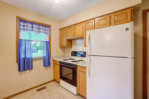 213 West Dr, Springfield, OH 45504 photo 11
