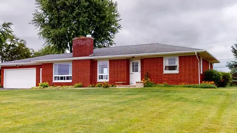 892 Cretcher Ave, De Graff, OH 43318