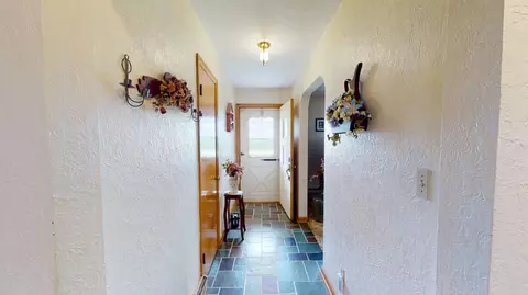 892 Cretcher Ave, De Graff, OH 43318 photo 8
