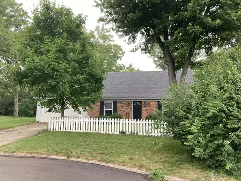 143 Freshbrook Ct, Dayton, OH 45459