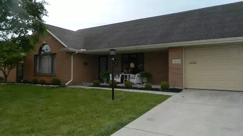 1845 Berwick Dr, Springfield, OH 45503 photo 2