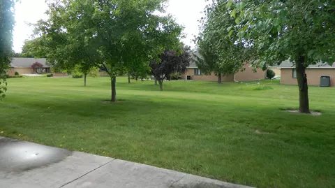 1845 Berwick Dr, Springfield, OH 45503 photo 28
