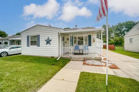 910 Mavor St, Springfield, OH 45505