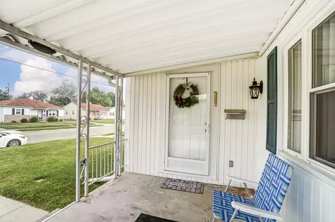 910 Mavor St, Springfield, OH 45505 photo 5