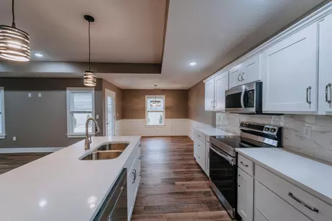 4510 W Ridgewood Rd, Springfield, OH 45503