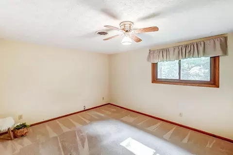 1051 Lisa Ct, Springfield, OH 45504 photo 28