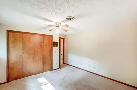 1051 Lisa Ct, Springfield, OH 45504 photo 27