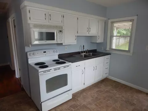 1312 Lamar Dr, Springfield, OH 45504 photo 5