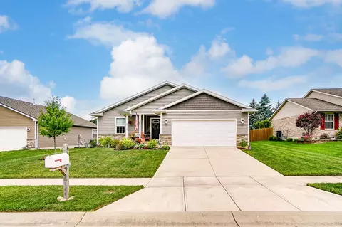 4177 Midfield St, Springfield, OH 45503