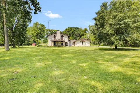 8686 S Palmer Rd, New Carlisle, OH 45344