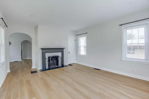2206 Broadway St, Springfield, OH 45504 photo 7
