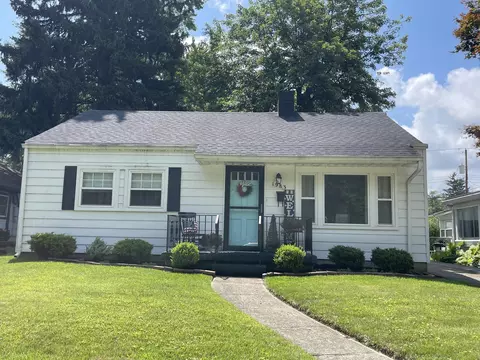 1983 Harshman Blvd, Springfield, OH 45504