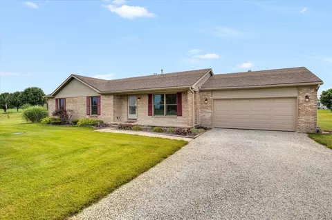 6067 Troy Sidney Rd, Piqua, OH 45356