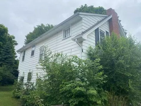 370 Terrace Dr, Springfield, OH 45503 photo 3
