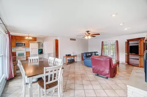 103 S West St, Botkins, OH 45306 photo 16
