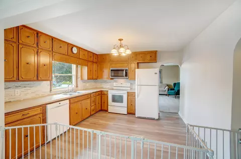 103 S West St, Botkins, OH 45306 photo 8