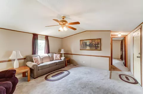 41 Cherry Ln, Springfield, OH 45502 photo 6
