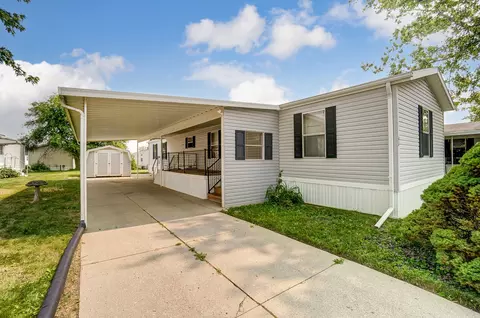 41 Cherry Ln, Springfield, OH 45502
