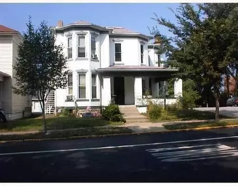 224 S Detroit St, Bellefontaine, OH 43311