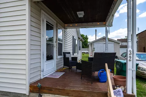 32 N Main St, North Hampton, OH 45349 photo 4
