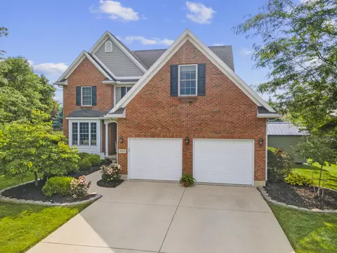 930 Brookwood Dr, Troy, OH 45373