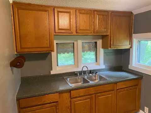 1702 Summit St, Springfield, OH 45503 photo 7