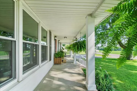 762 S Main St, De Graff, OH 43318 photo 9