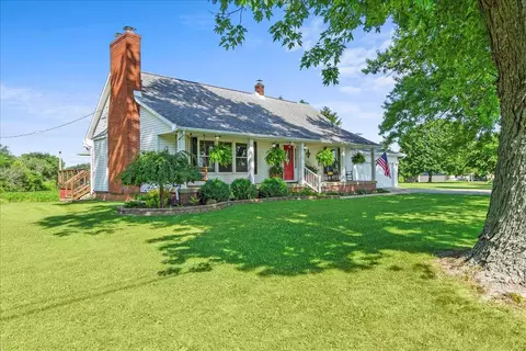762 S Main St, De Graff, OH 43318 photo 6