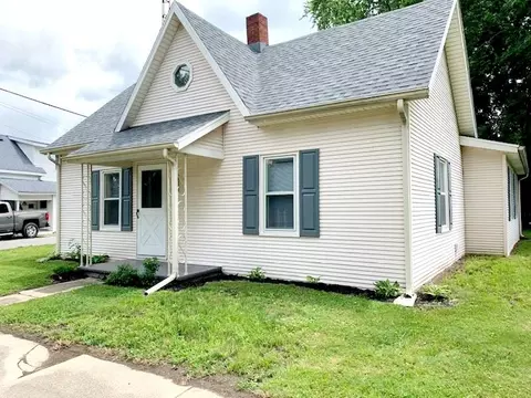114 N Mill St, De Graff, OH 43318
