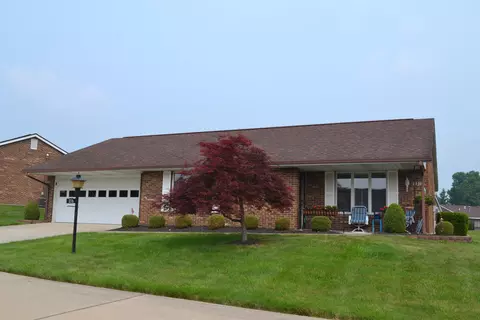 1136 Lindsey Rd, Springfield, OH 45503