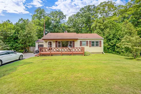 521 S Tecumseh Rd, Springfield, OH 45506 photo 3
