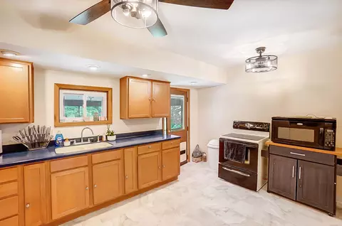 521 S Tecumseh Rd, Springfield, OH 45506 photo 6