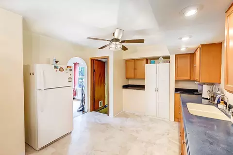 521 S Tecumseh Rd, Springfield, OH 45506 photo 7