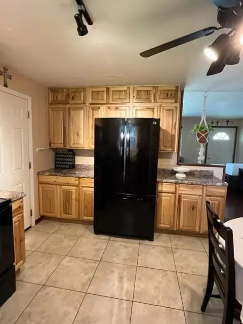 1316 Wright Cir, Troy, OH 45373 photo 5