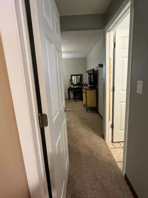 1316 Wright Cir, Troy, OH 45373 photo 11