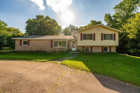8300 Looney Rd, Piqua, OH 45356