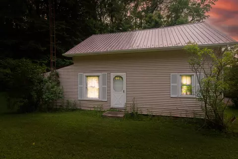 18409 Pence Rd, Sidney, OH 45365