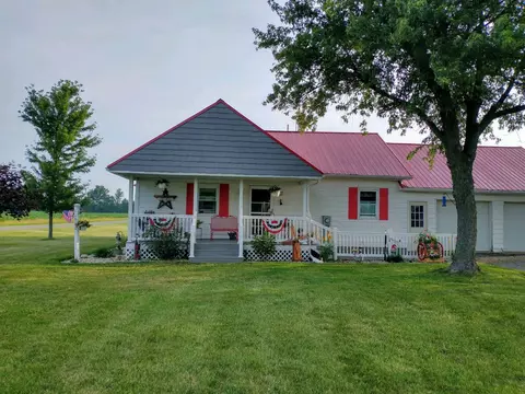 11530 Elgin Rd, Mendon, OH 45862 photo 3