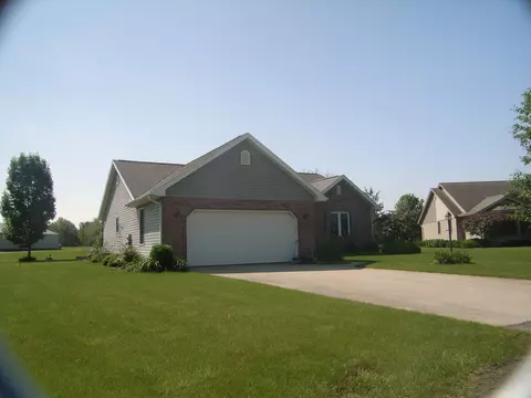 6608 Beaver Creek Dr, Celina, OH 45822