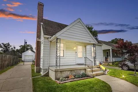 444 Cushing Ave, Kettering, OH 45429