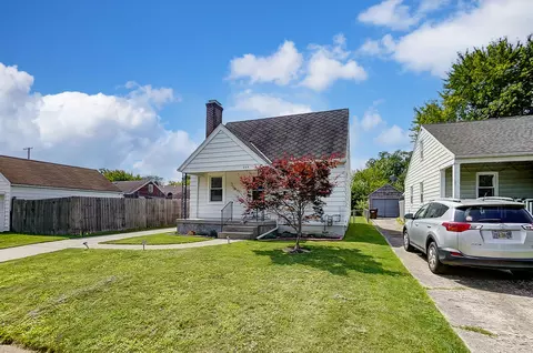 444 Cushing Ave, Kettering, OH 45429 photo 3
